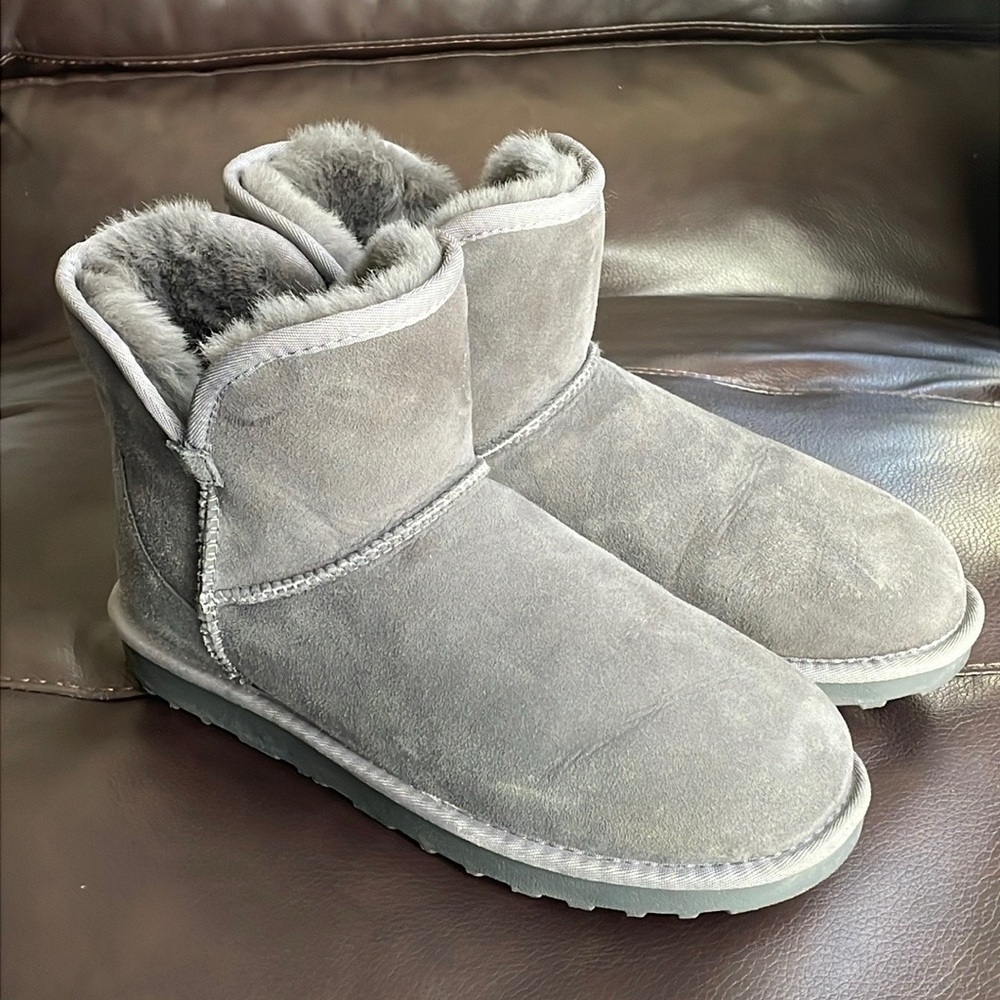 Kirkland Women's Shearling Lined Ankle Boots Size 9